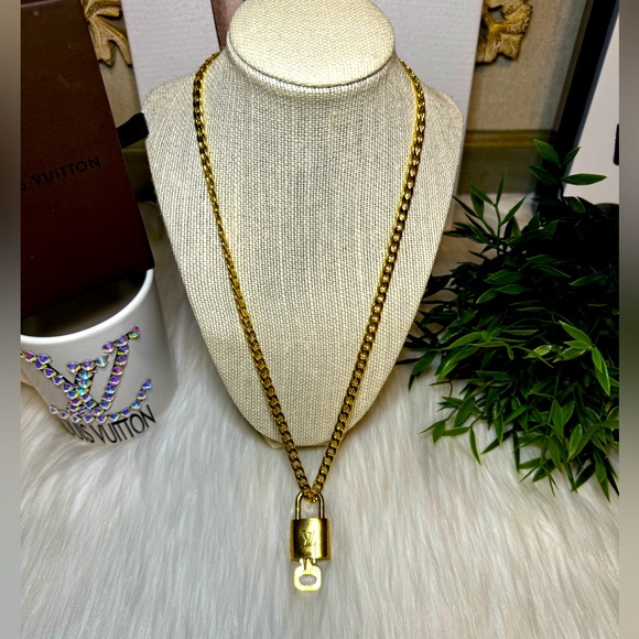 Louis Vuitton Lock & Key w/Chain & Box #309 - Picture 1 of 9